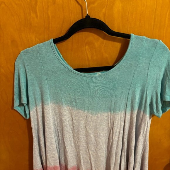 My Story casual Top Blue Gray Pink Stretchy Size Medium - Picture 3 of 12